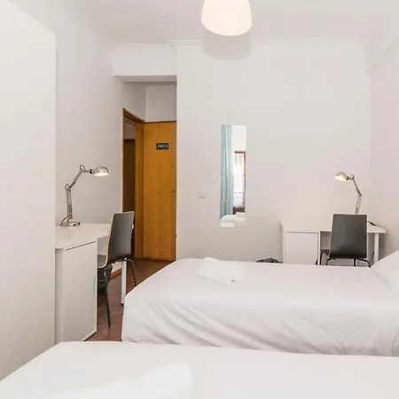 Houze_apartment W/ Terrace, Perfect For Surfers! Apartment Costa da Caparica
